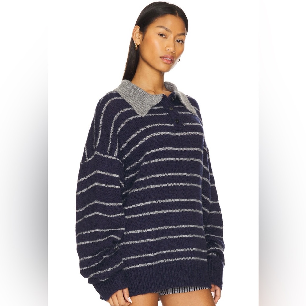 Lioness Rising Sun Jersey in Navy - NWT